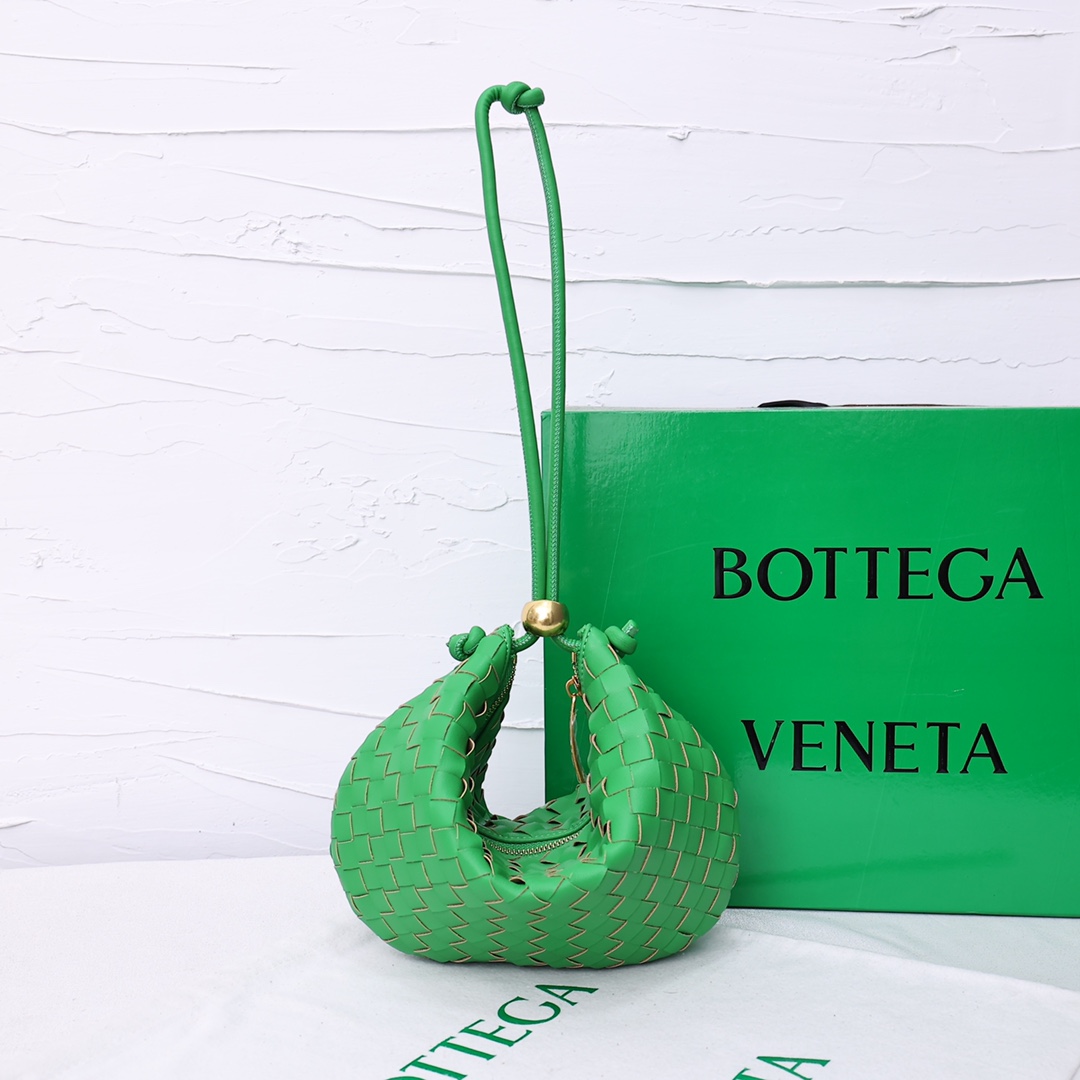 【Bottega Veneta】TURN -29*19*3CM -5色