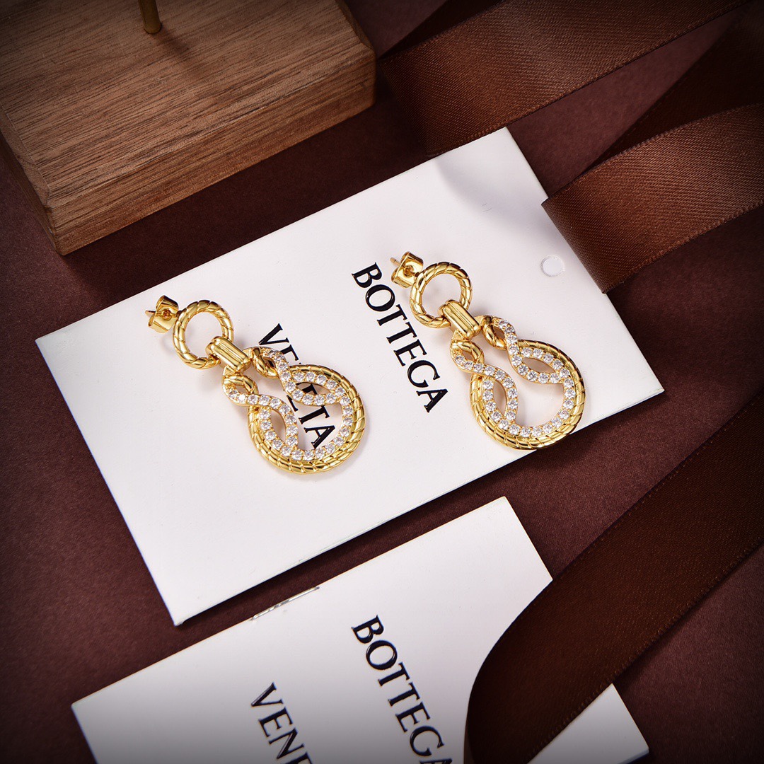 【ピアス】★BOTTEGA VENENTA ★