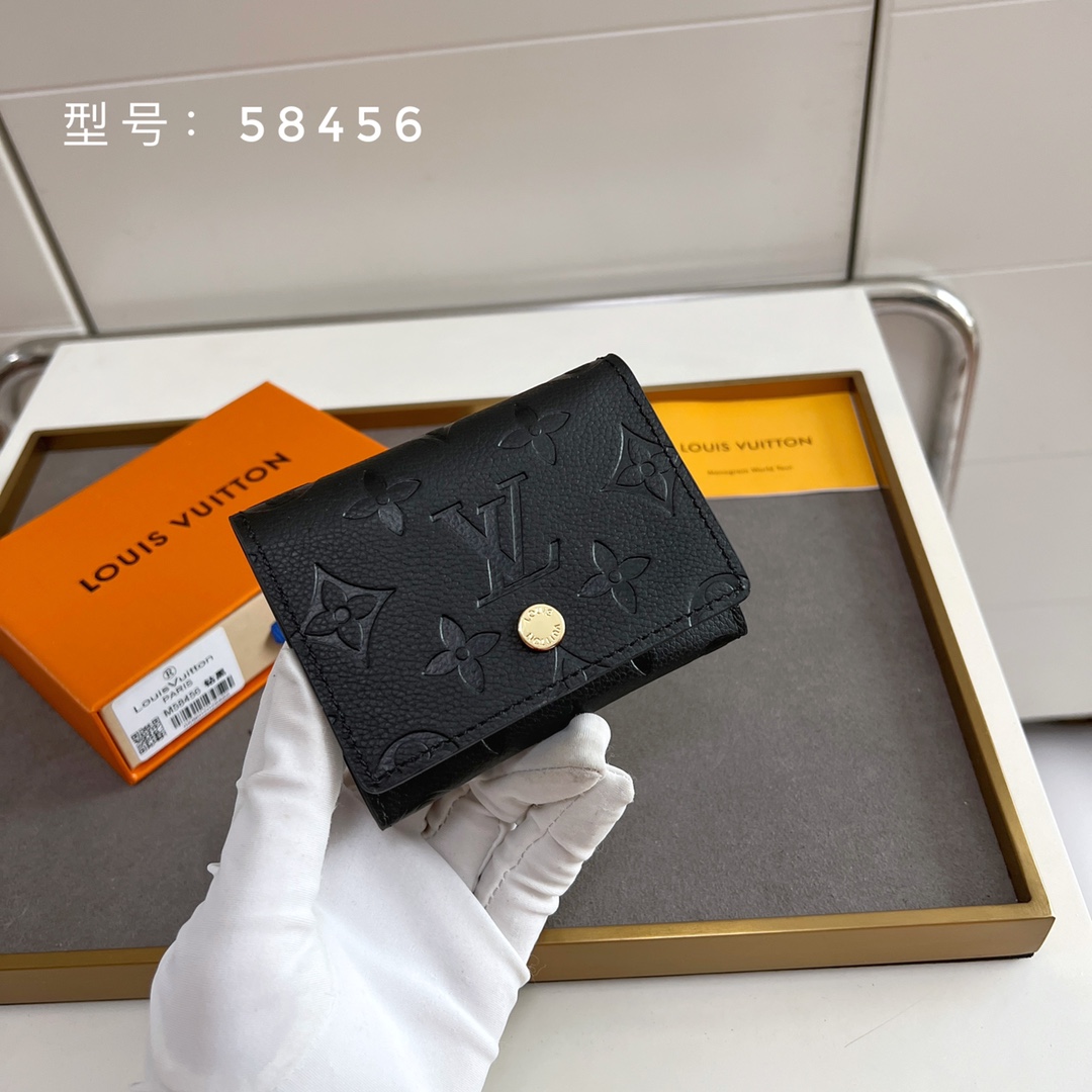 【LOUIS VUITTON】パスケース  10x8cm -4色