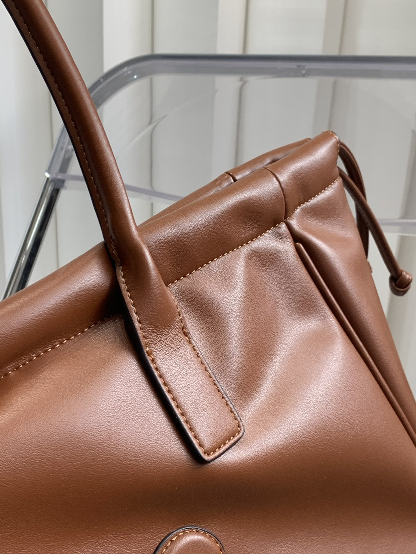 人気商品  CELINE  CABAS TRIOMPHE  44 X 28 X 18cm-全2色