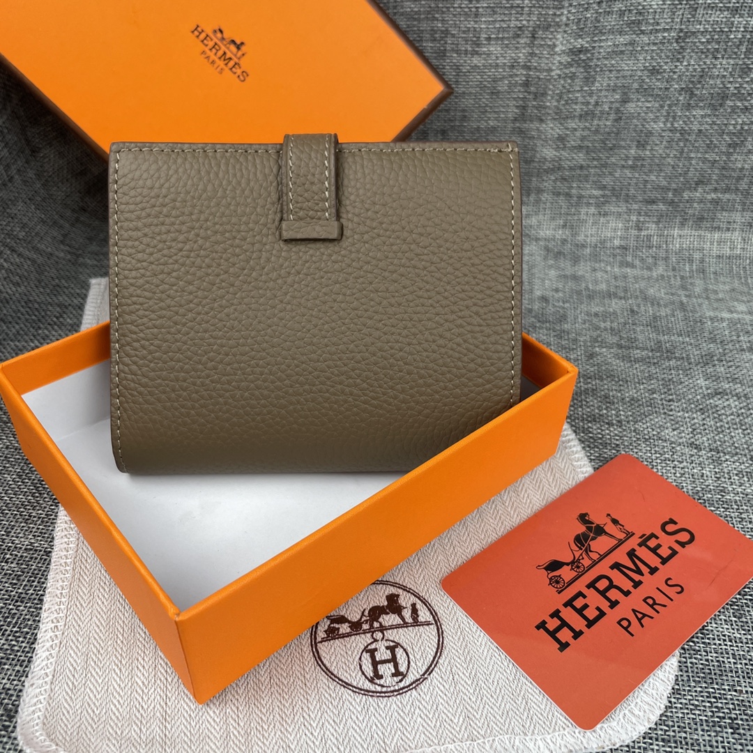 【Hermes 】二つ折り財布  10*12CM  -6色
