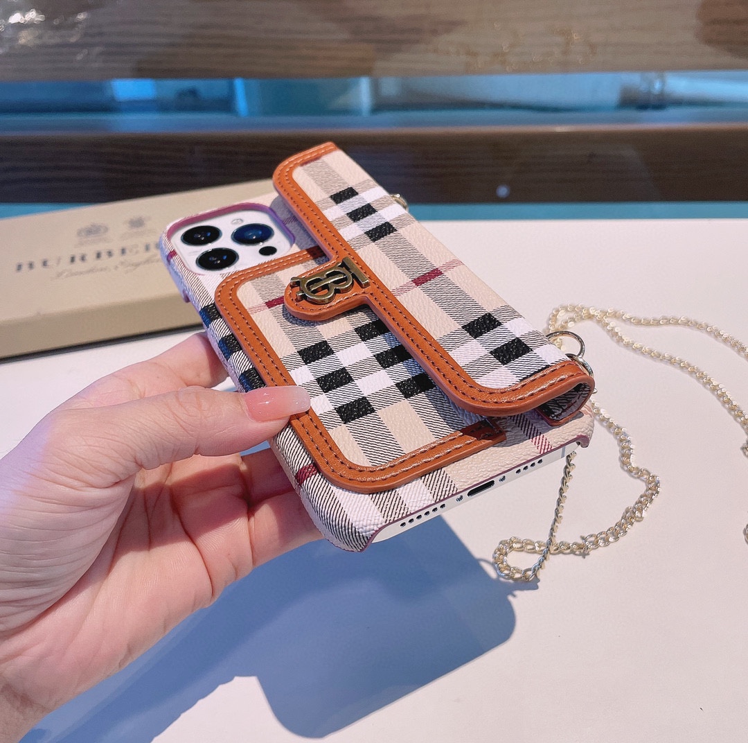 【スマホケース】BURBERRY  携帯カバー   -2色