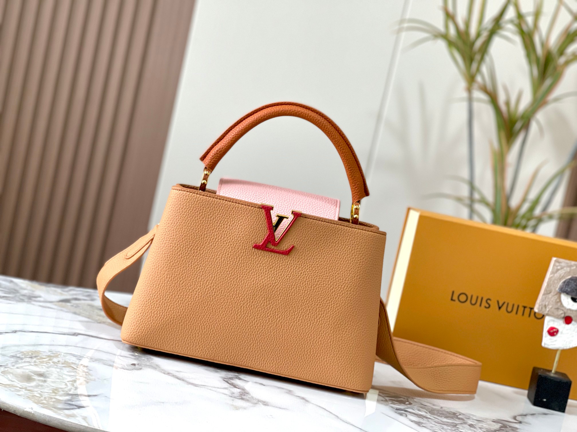 【LOUIS VUITTON】 Capucines BB  -2size -5色