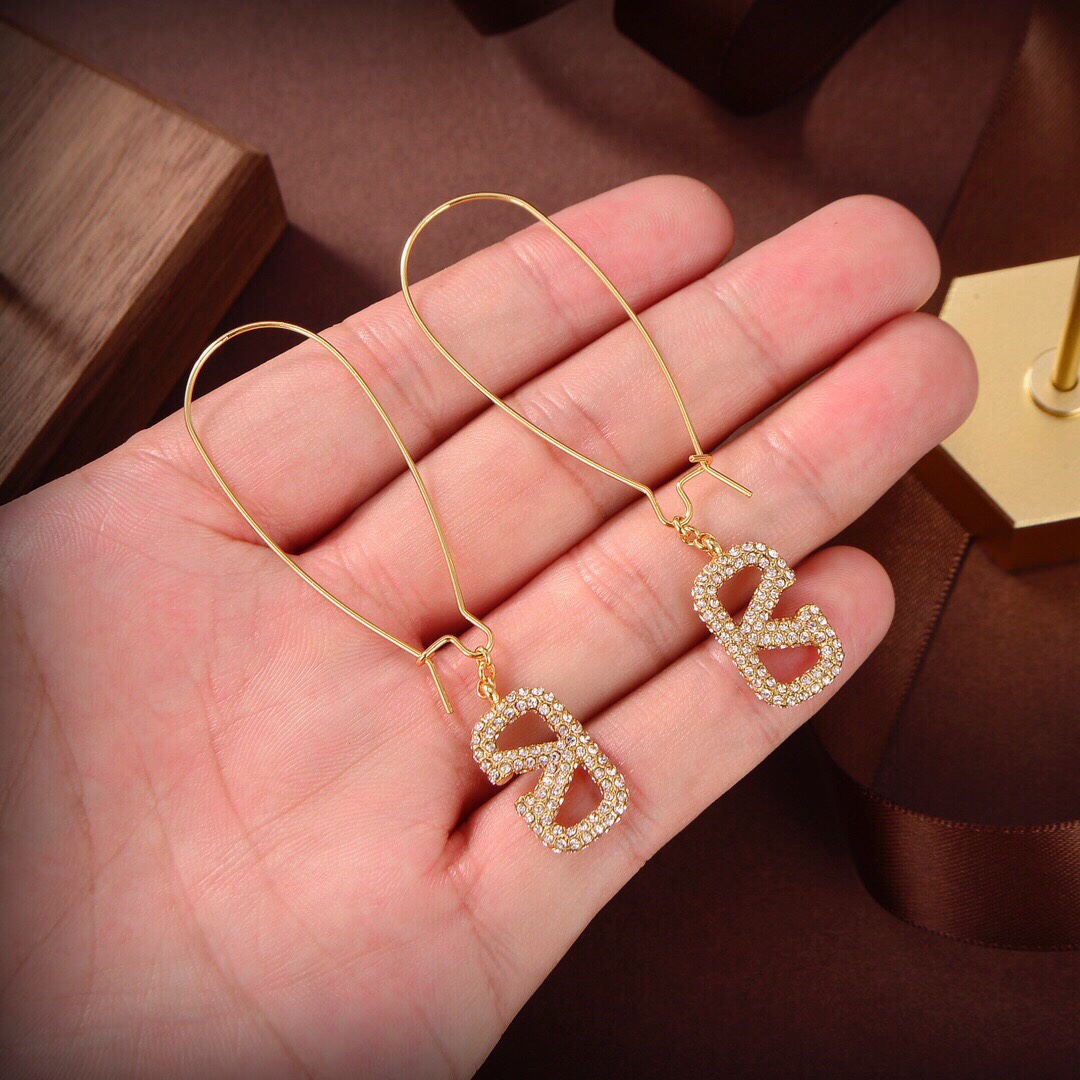 【ピアス】★Valentino ★
