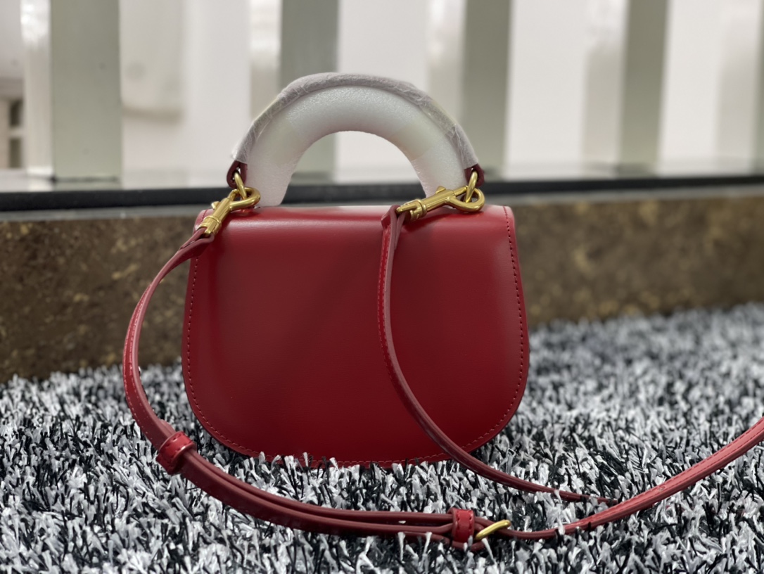 【CELINE】  サイズ:16.5*12*5CM -5色