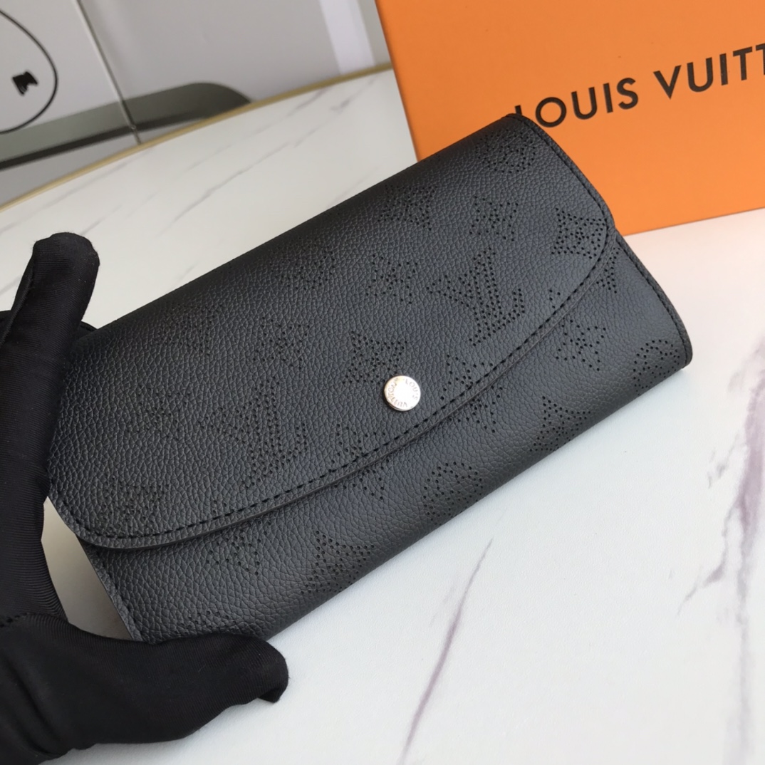 【LOUIS VUITTON】ボタン財布  19x10x2cm -4色