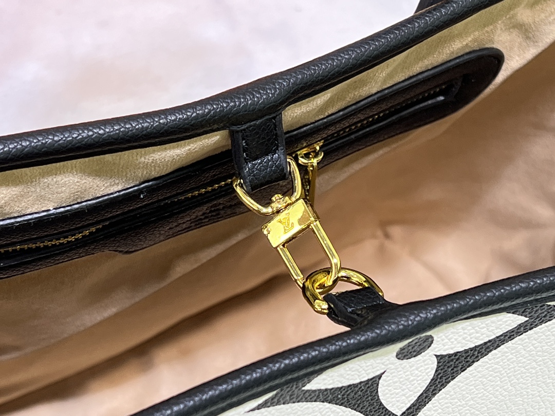 【LOUIS VUITTON】 Neverfull  -32×29×17cm -2色