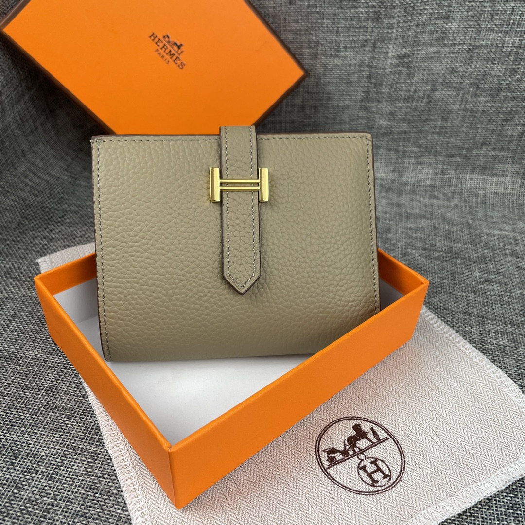 【Hermes 】二つ折り財布  10*12CM  -6色