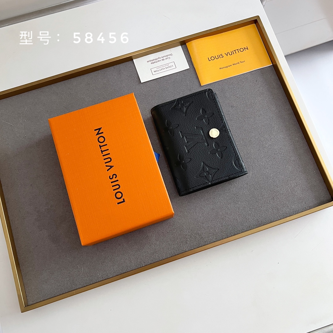 【LOUIS VUITTON】パスケース  10x8cm -4色