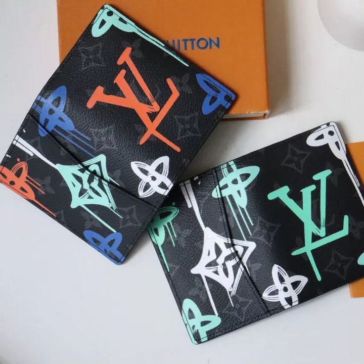 【LOUIS VUITTON】Eclipse 7.5 x 11.1 x 1CM