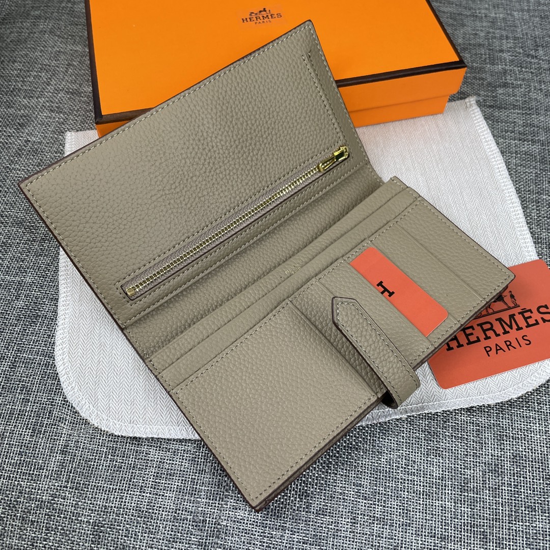 【Hermes 】二つ折り財布  9X17.5 CM -6色
