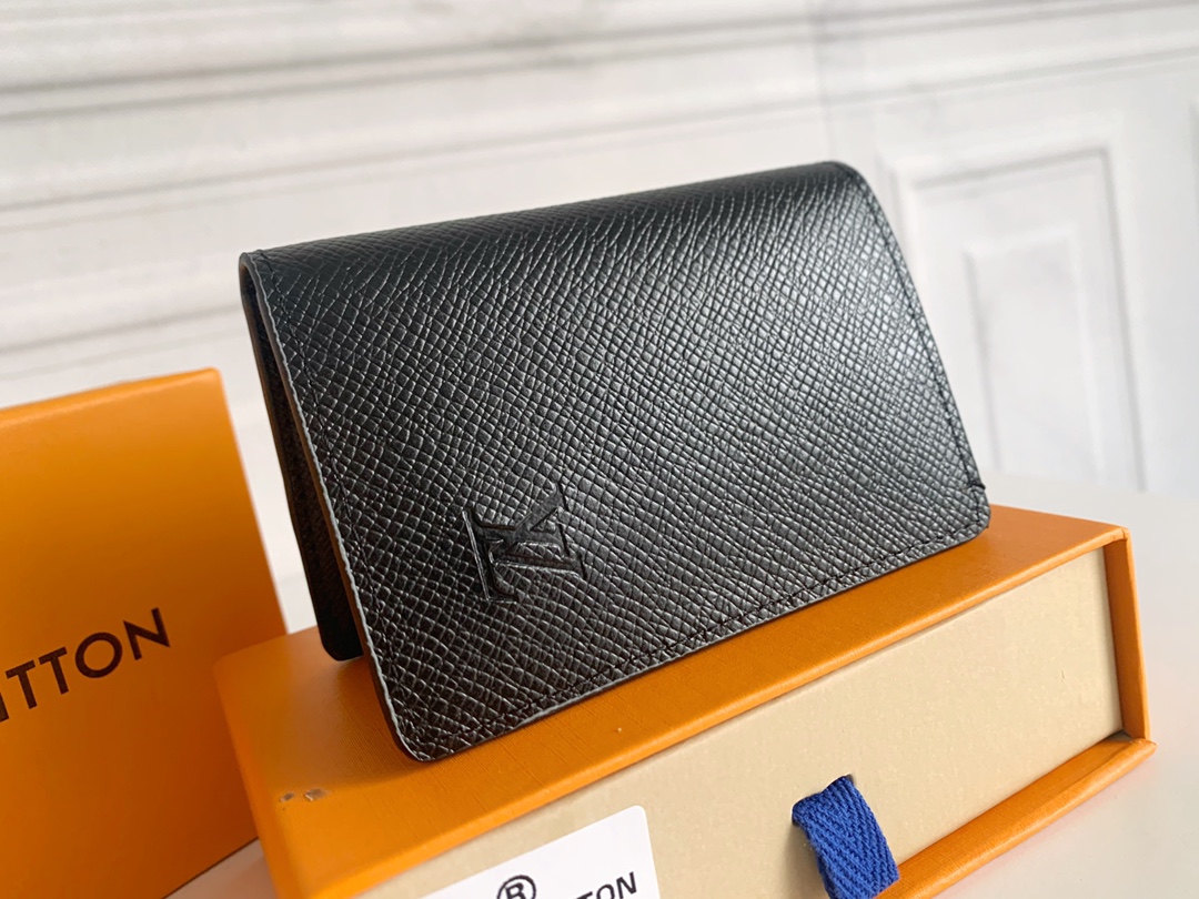 【LOUIS VUITTON】パスケース  7x11x2cm  -6色
