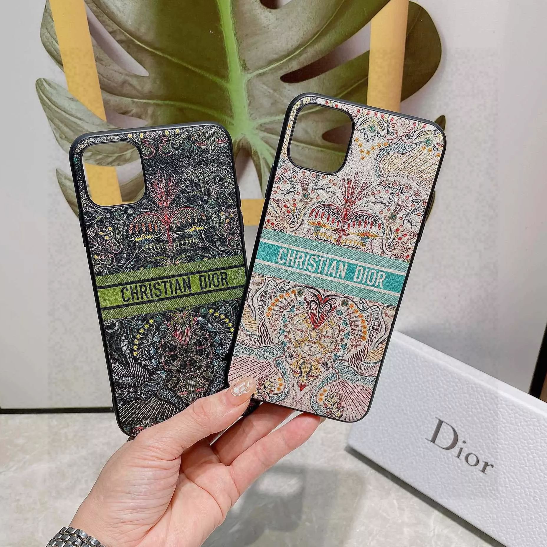 【スマホケース】DIOR 携帯カバー   -2色