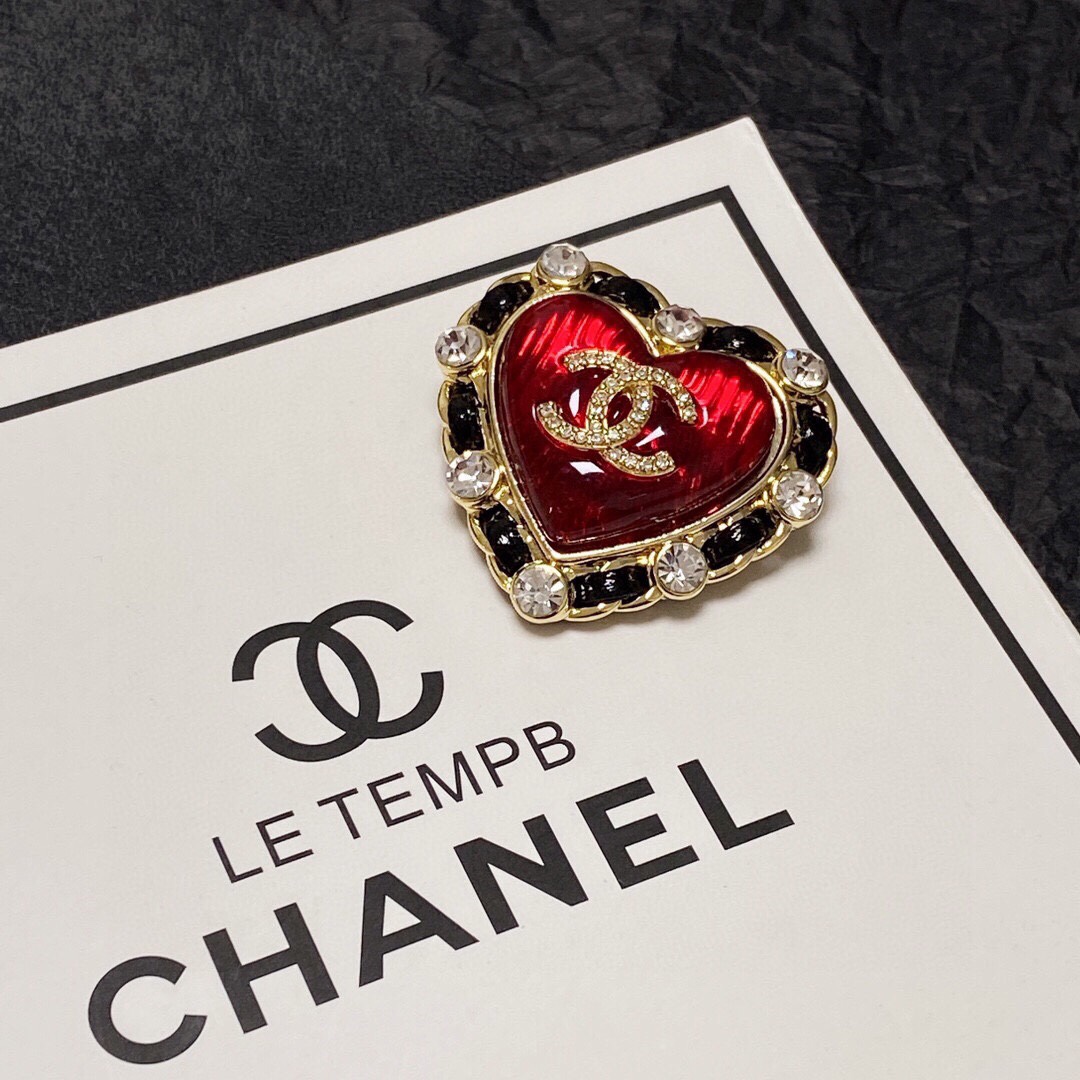 【ブローチ】★CHANEL★