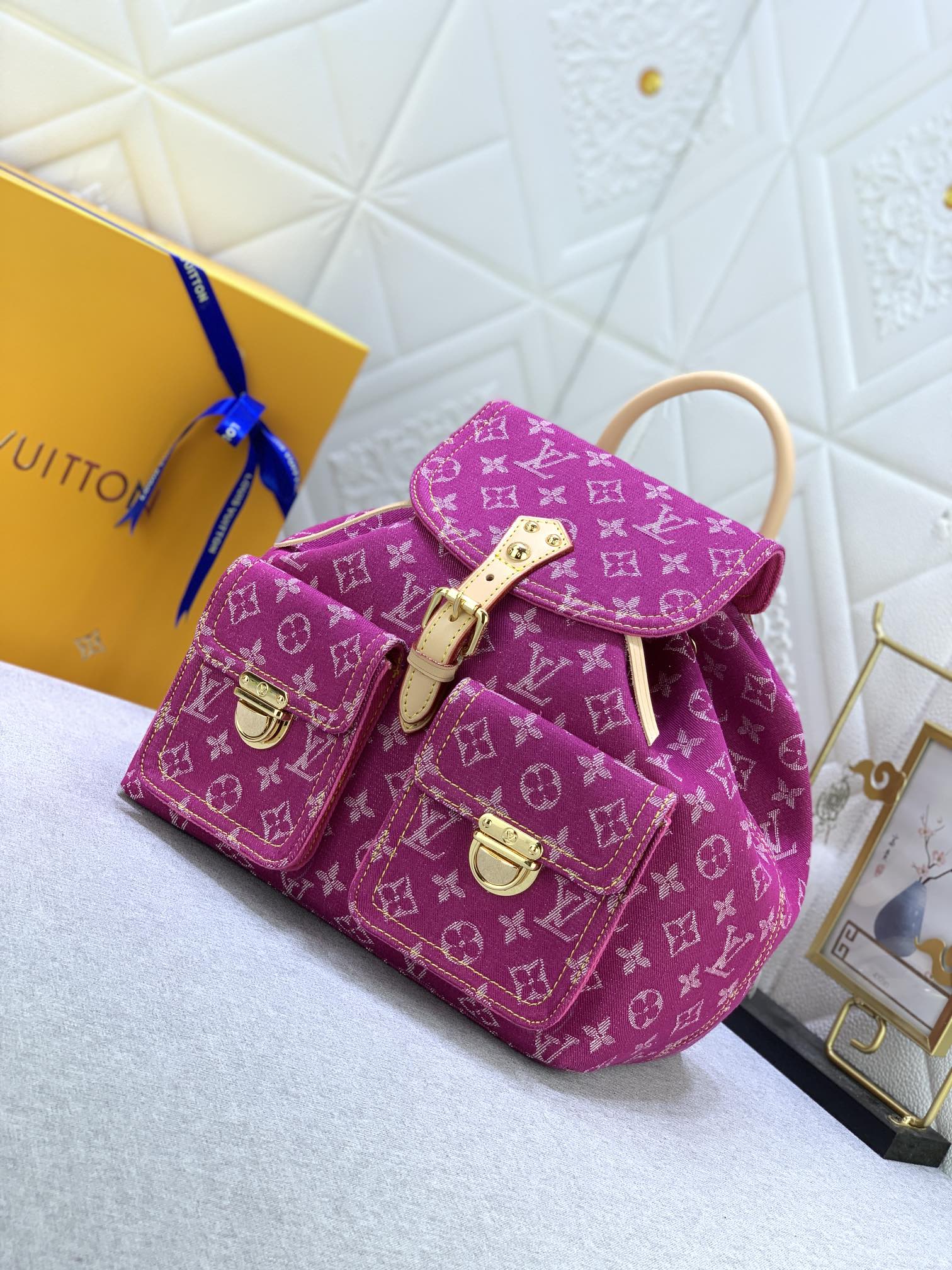 【LOUIS VUITTON】28*19*30cm -2色