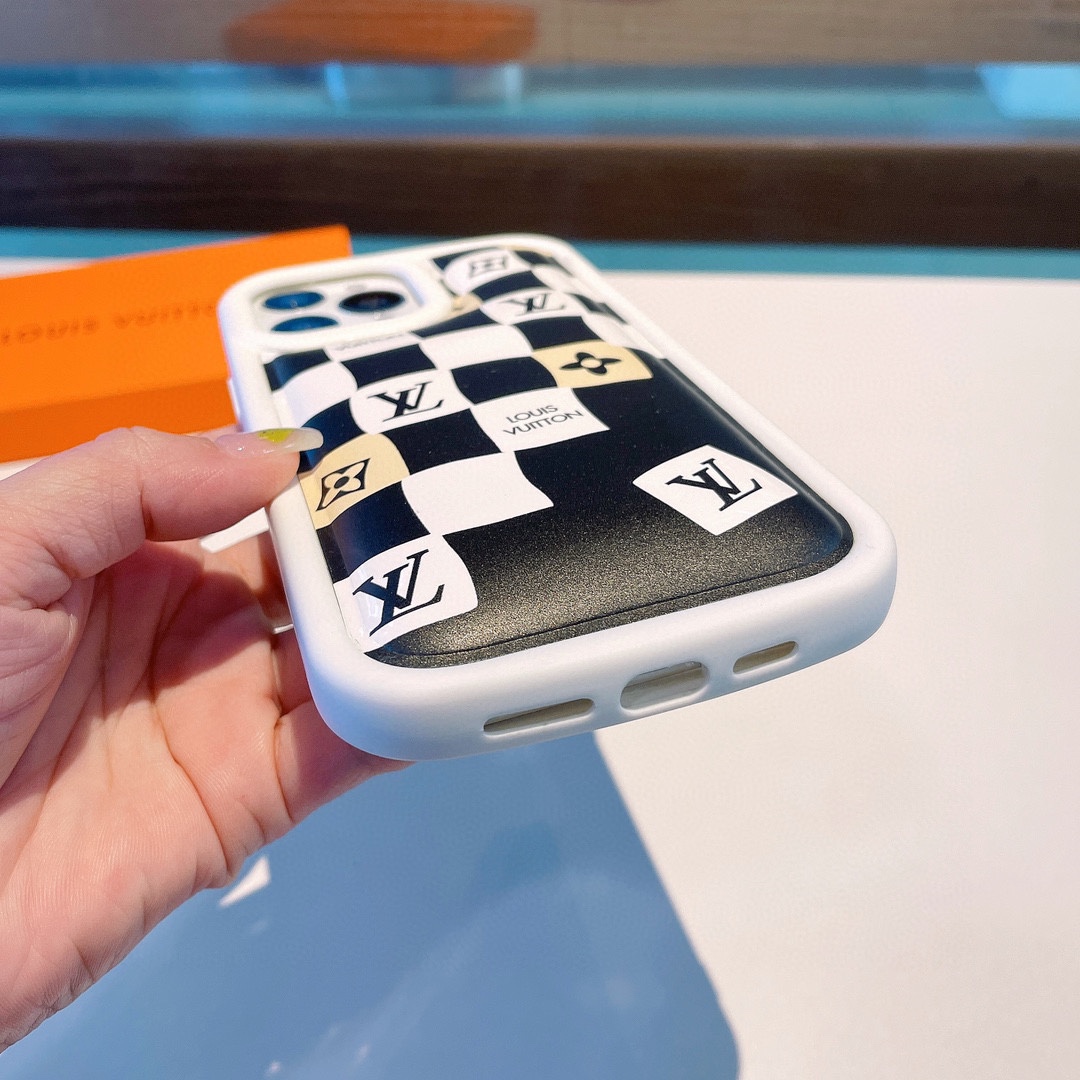 【スマホケース】LV  携帯カバー   -2色