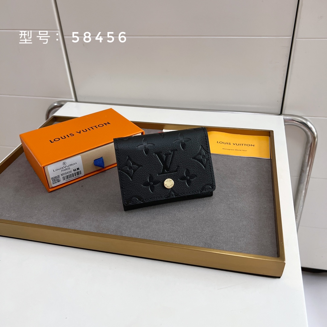 【LOUIS VUITTON】パスケース  10x8cm -4色