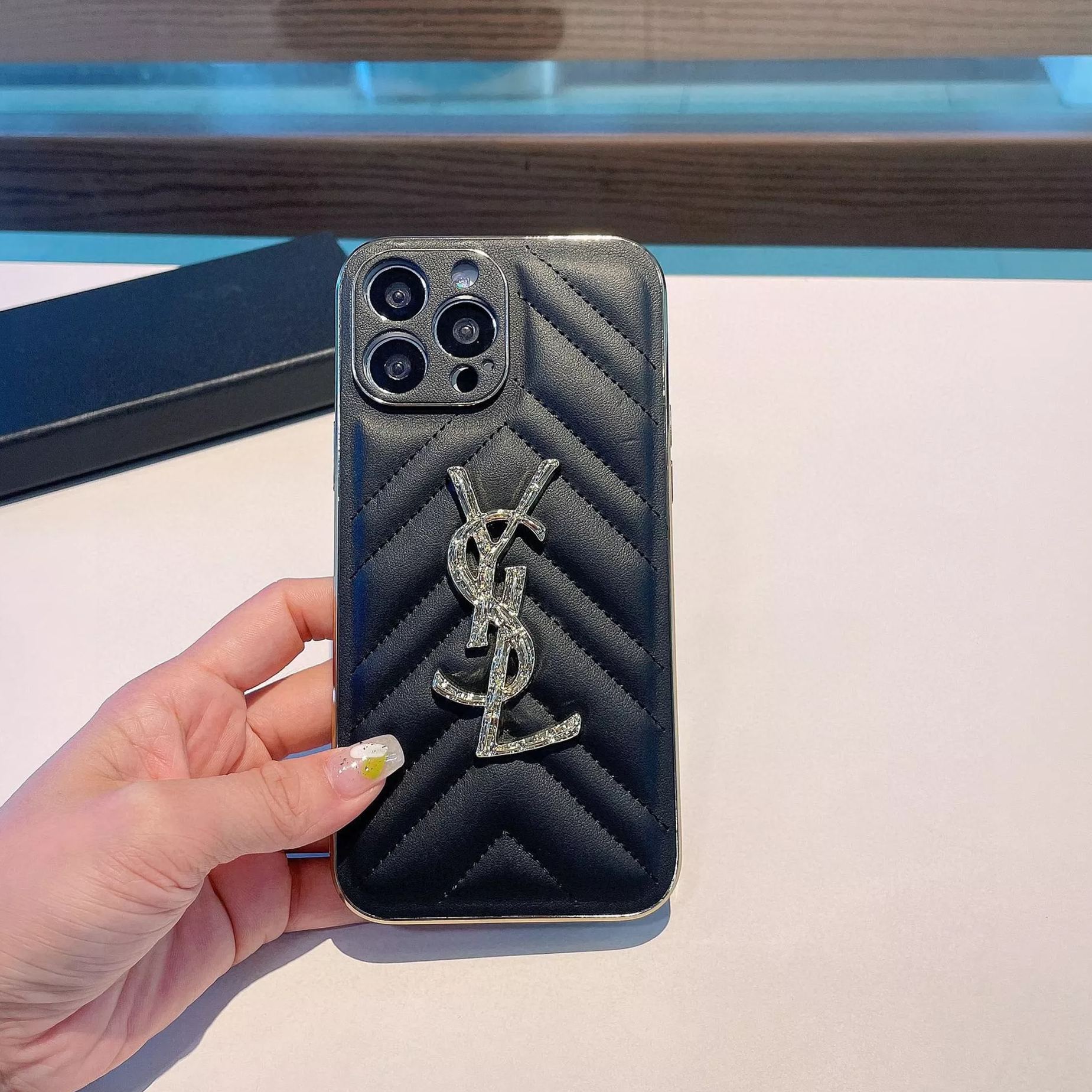 【スマホケース】YSL 携帯カバー