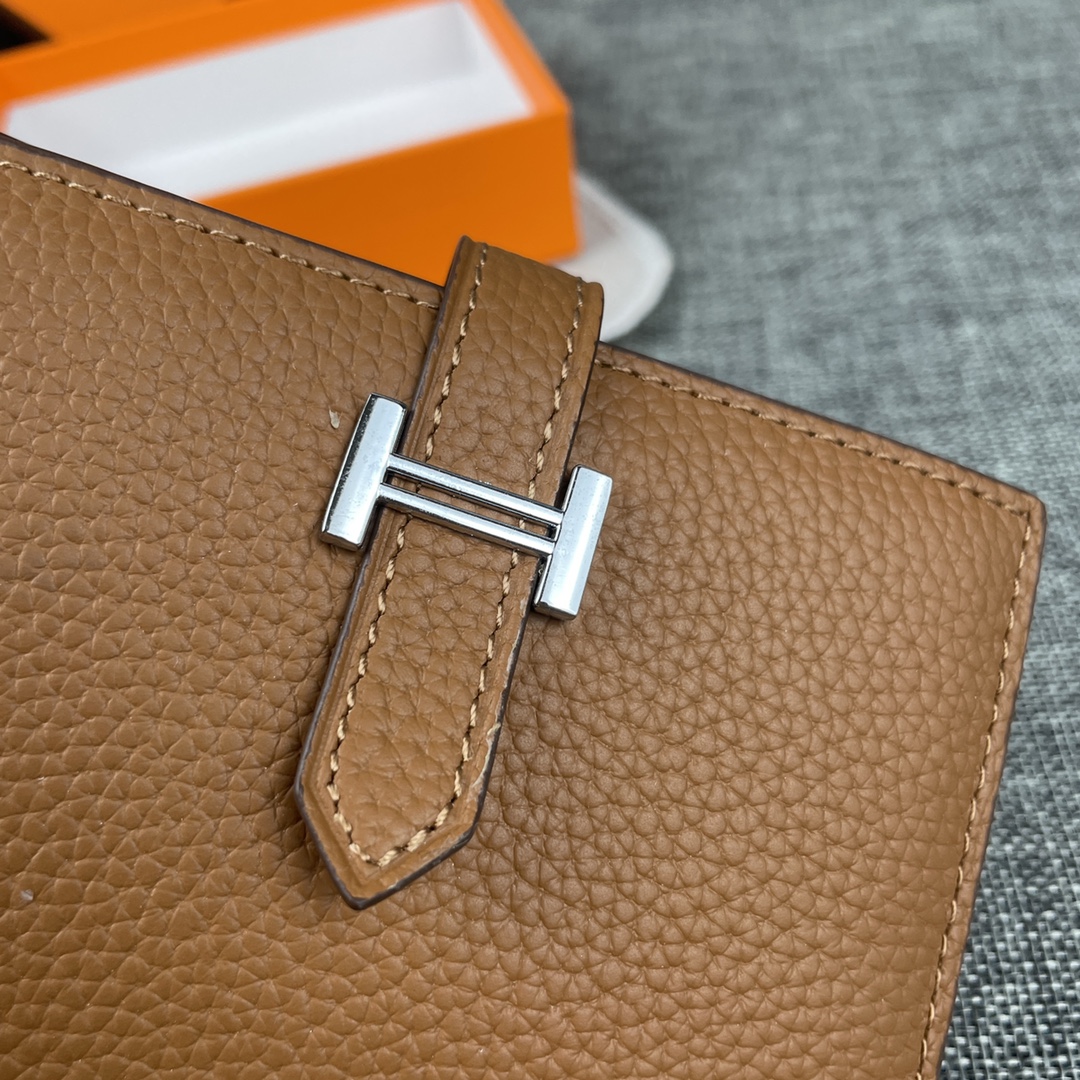 【Hermes 】二つ折り財布  10*12CM  -6色