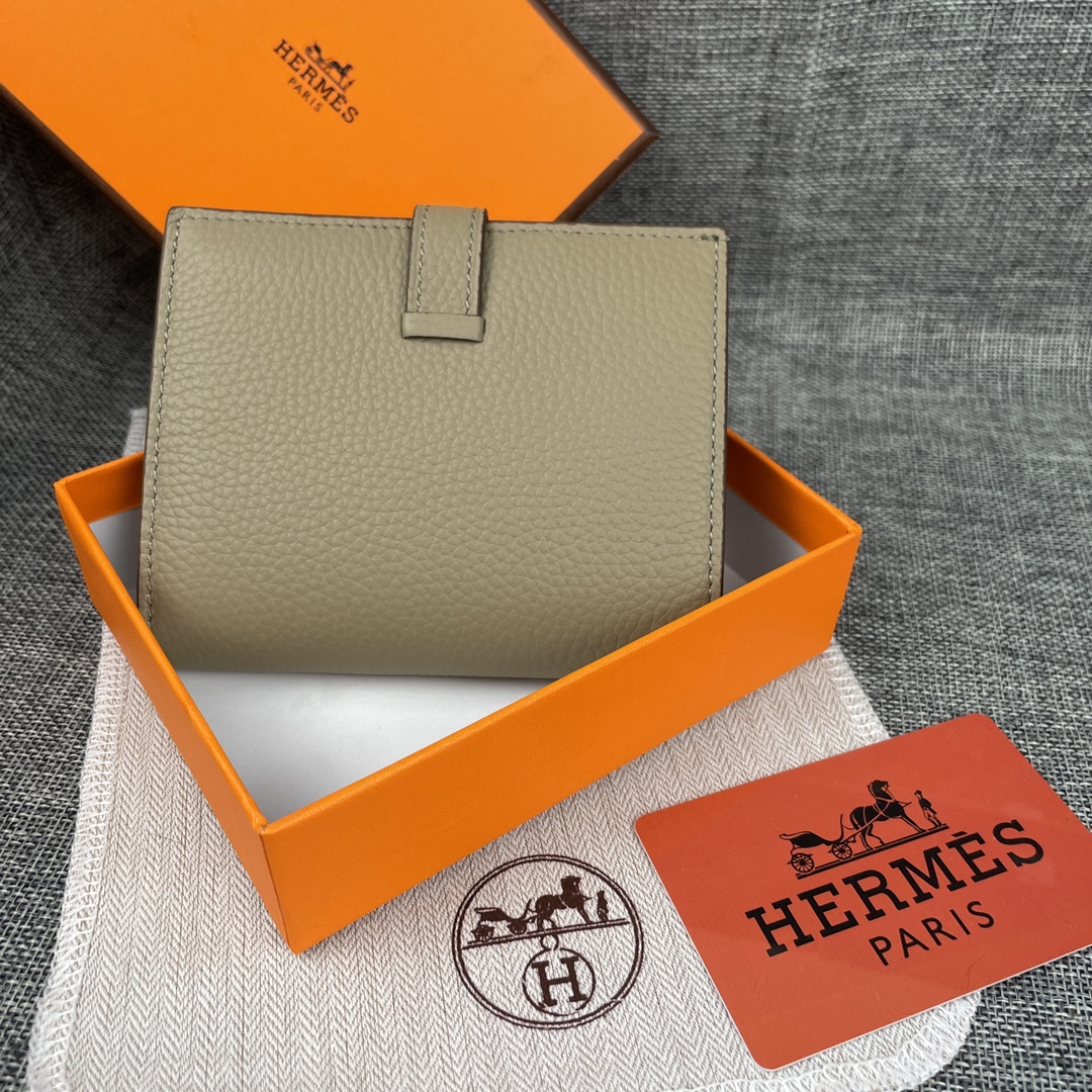 【Hermes 】二つ折り財布  10*12CM  -6色