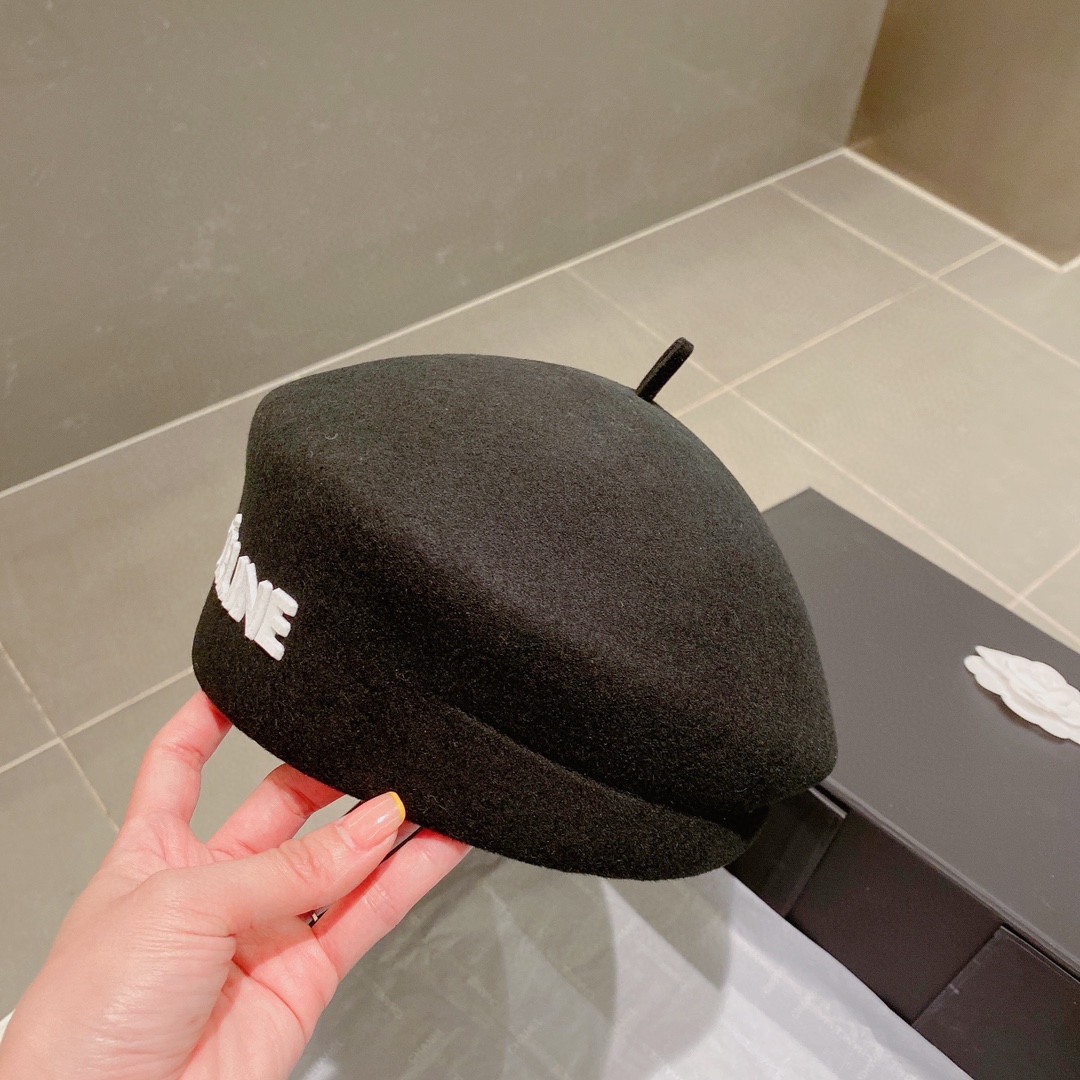【キャップ 】CELINE  頭周57CM  -3色