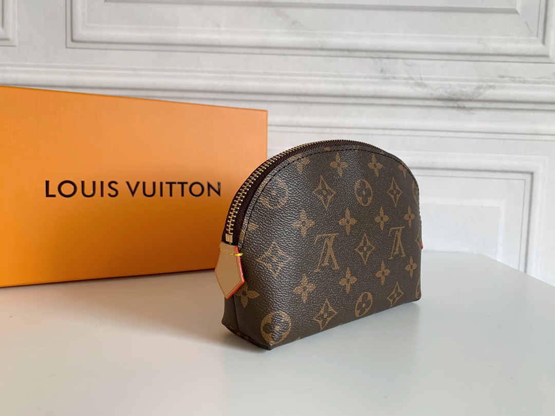 【LOUIS VUITTON】化 粧 ポーチ  17*12*6 cm -3色