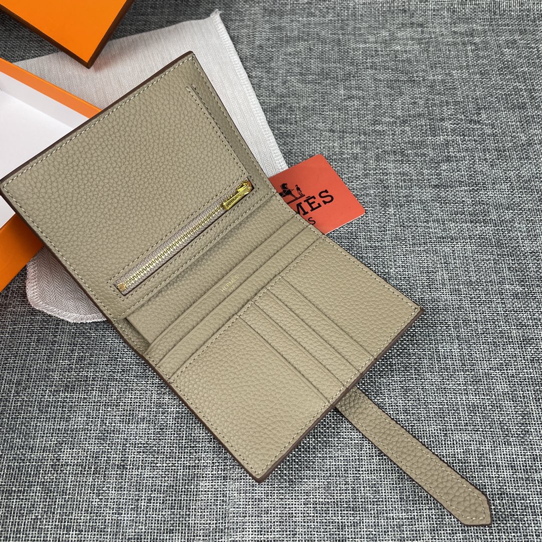 【Hermes 】二つ折り財布  10*12CM  -6色
