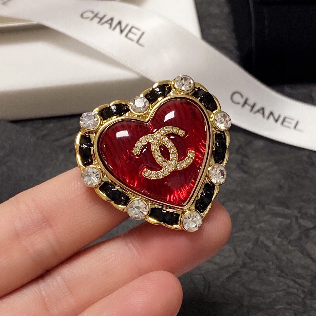 【ブローチ】★CHANEL★
