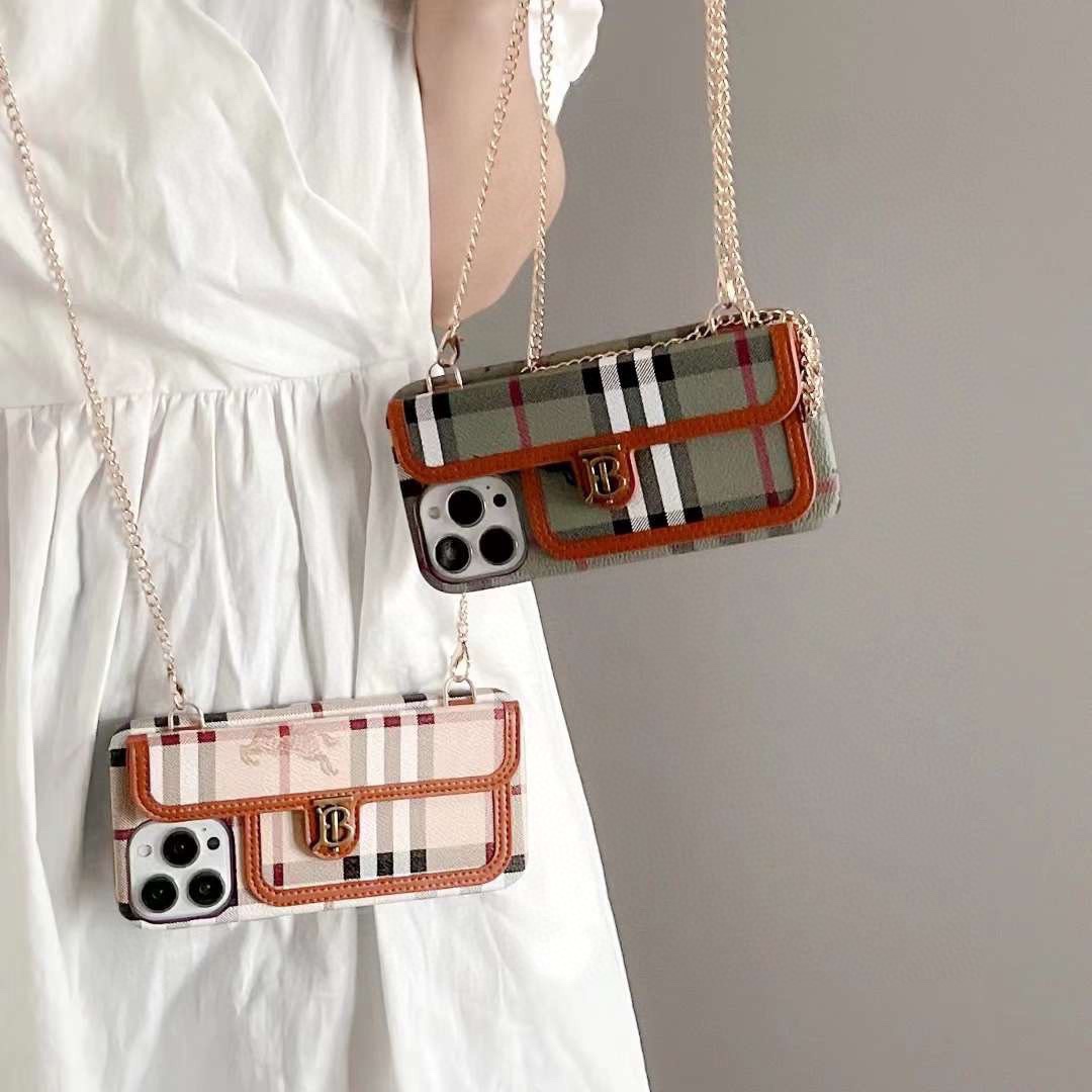 【スマホケース】BURBERRY  携帯カバー   -2色