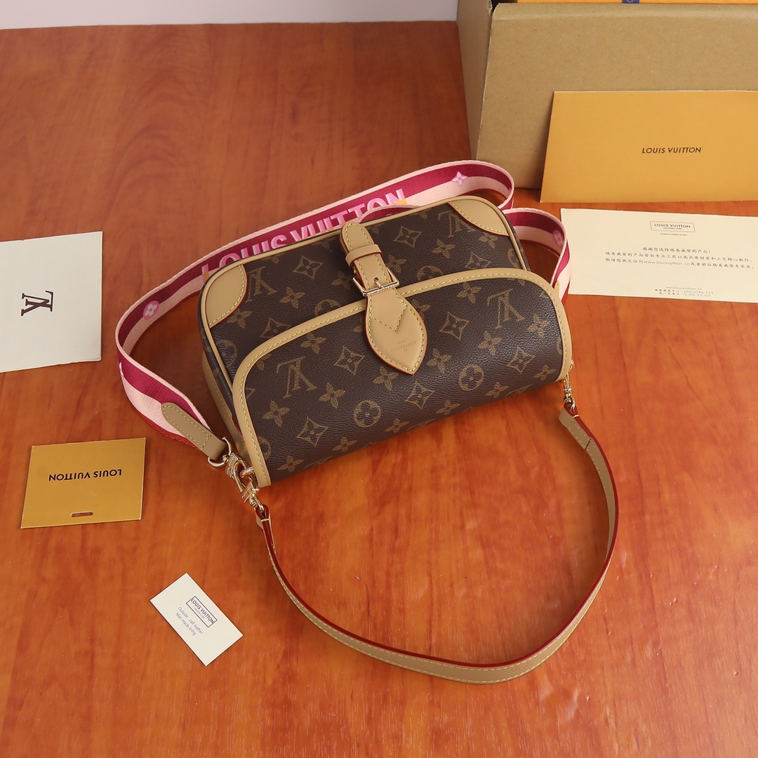 【LOUIS VUITTON】 サイズ: 25.0 × 9.0 × 15.0 CM -2色