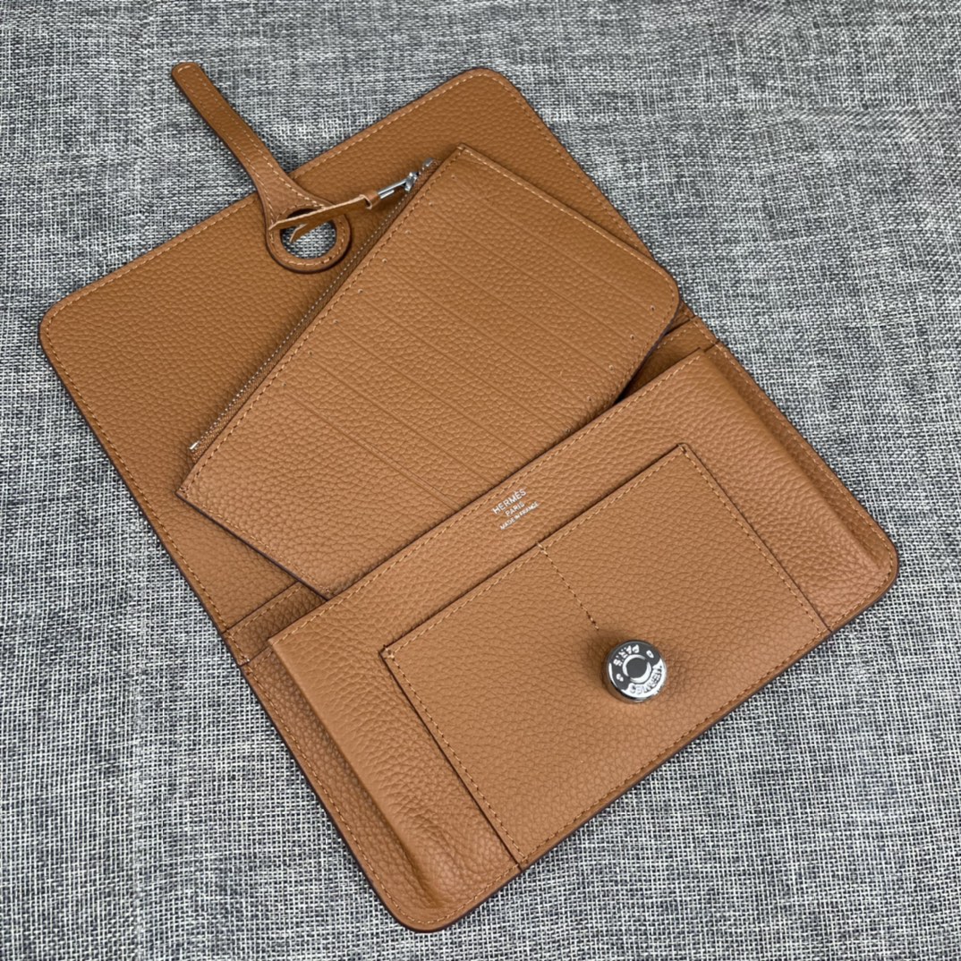 【Hermes 】二つ折り財布  20.1cm*12.5cm -6色