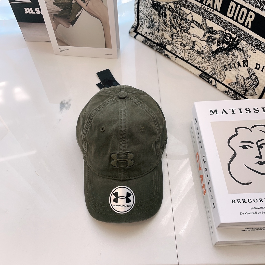 【キャップ 】underarmour  -5色