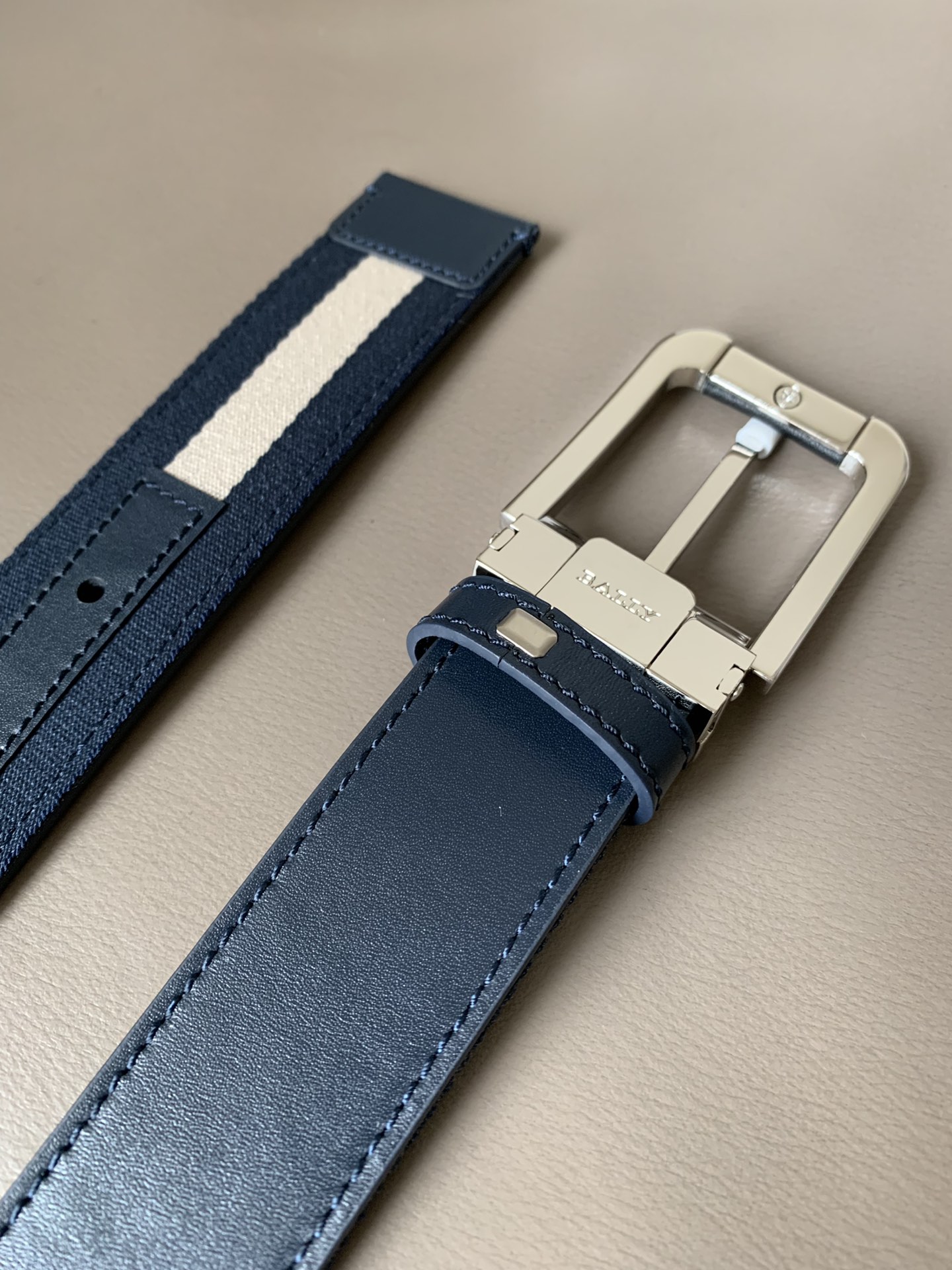 【BALLY】 メンズ  幅：3.5CM 長：105-125CM  -4色