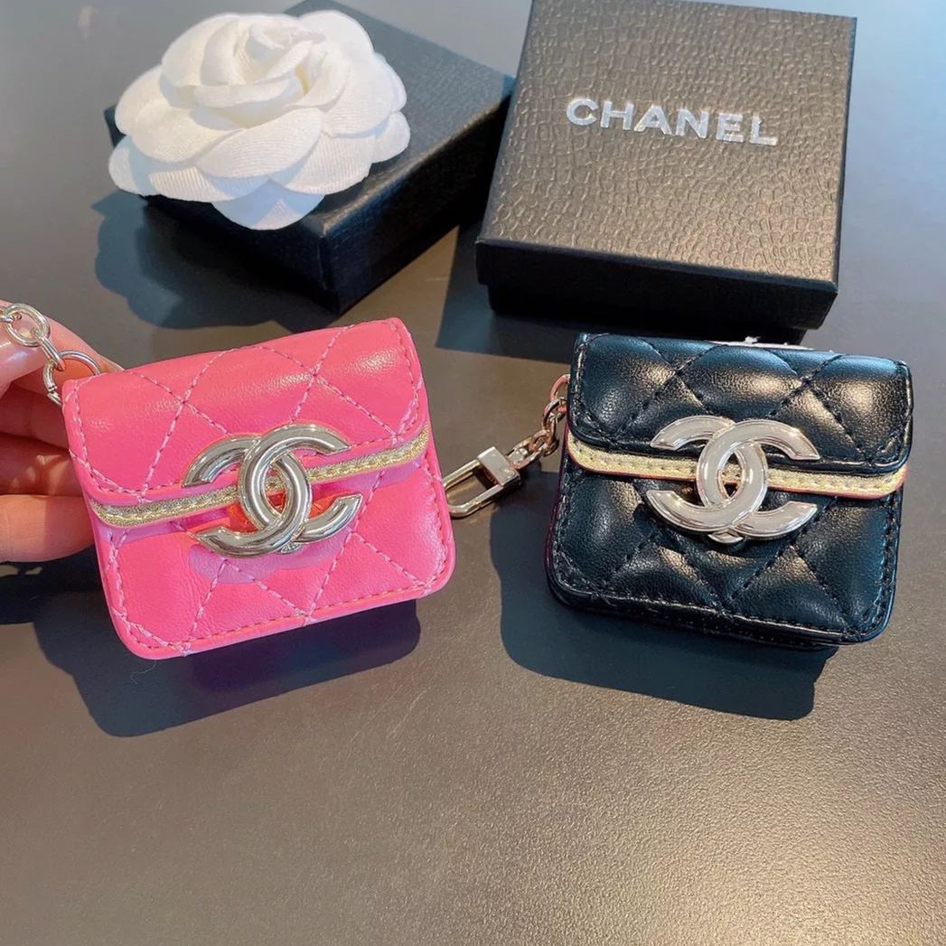 【スマホケース】CHANEL  イヤホン バッグ   -2色