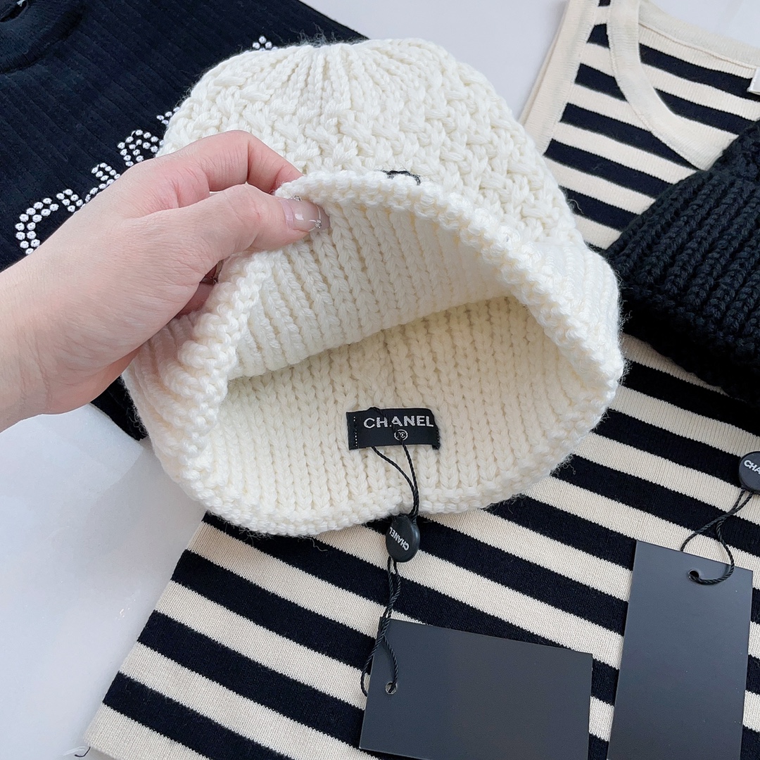 【キャップ 】CHANEL  -2色