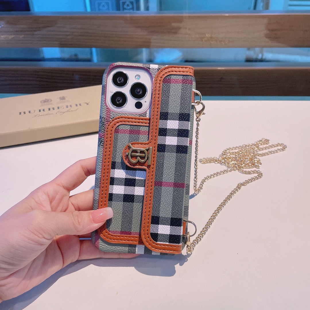 【スマホケース】BURBERRY  携帯カバー   -2色