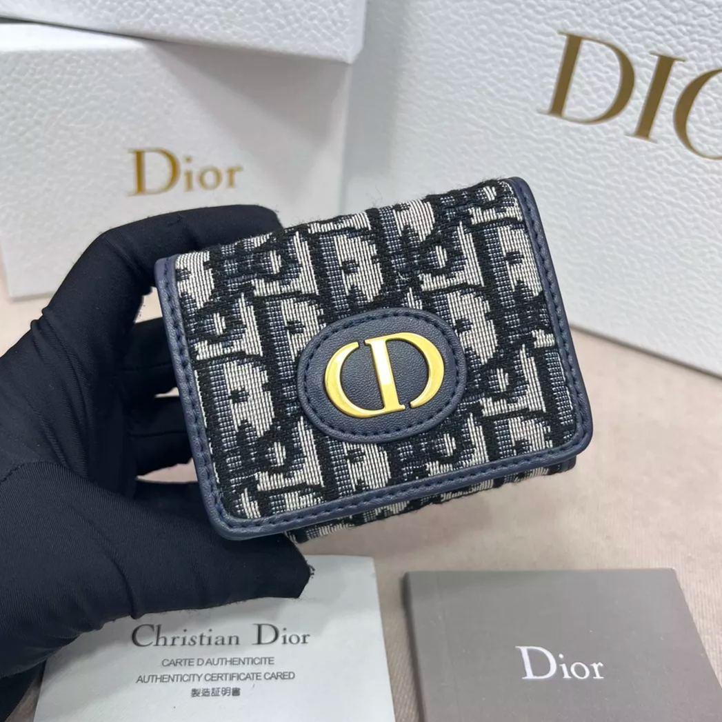 【DIOR 】財布 新品 三つ折り 9.5  x 7.5  x 3.5CM -2色