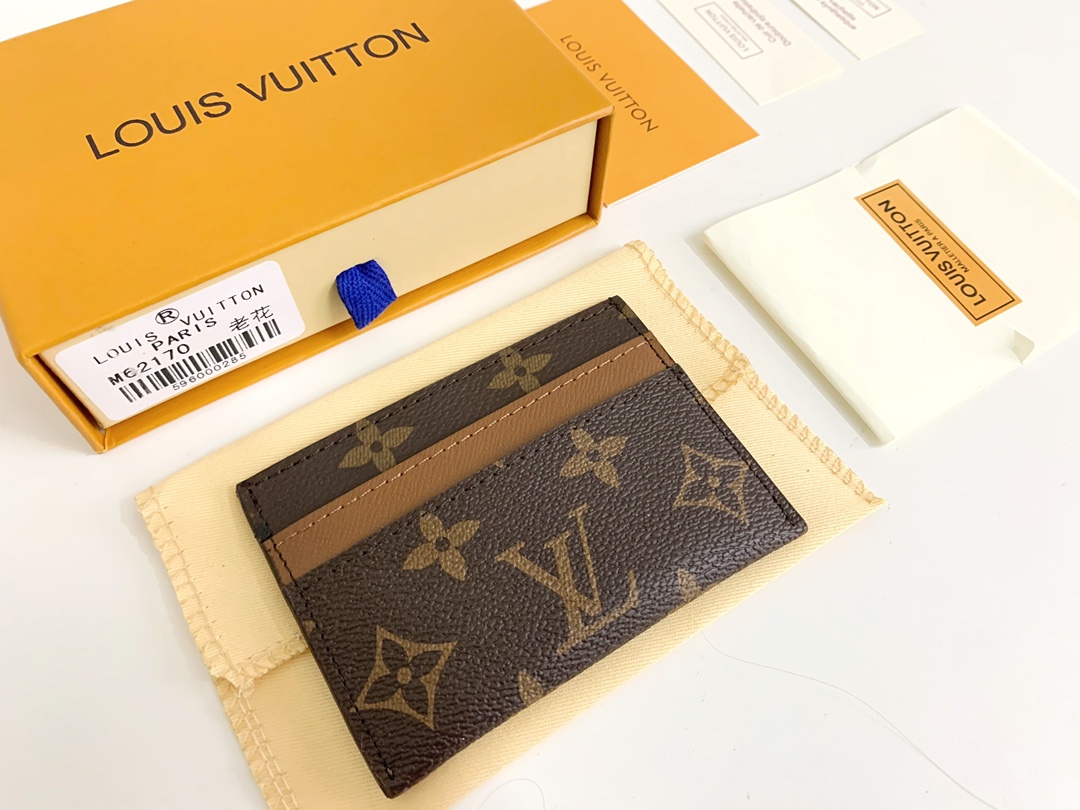 【LOUIS VUITTON】パスケース  7x11x2cm  -7色