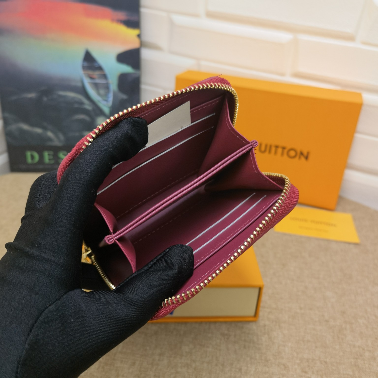 【LOUIS VUITTON】小 銭 入れ  11×8×2.5cm  -4色