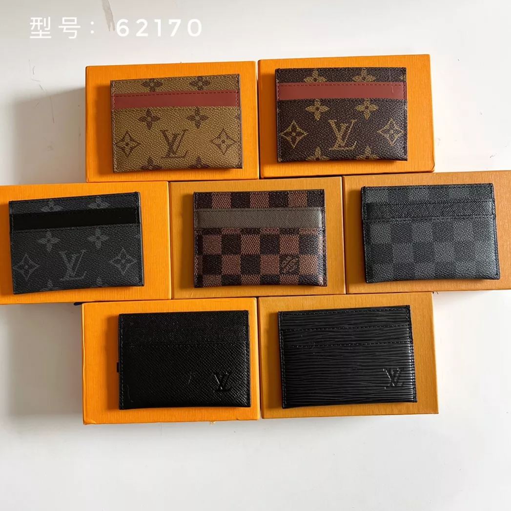 【LOUIS VUITTON】パスケース  7x11x2cm  -7色