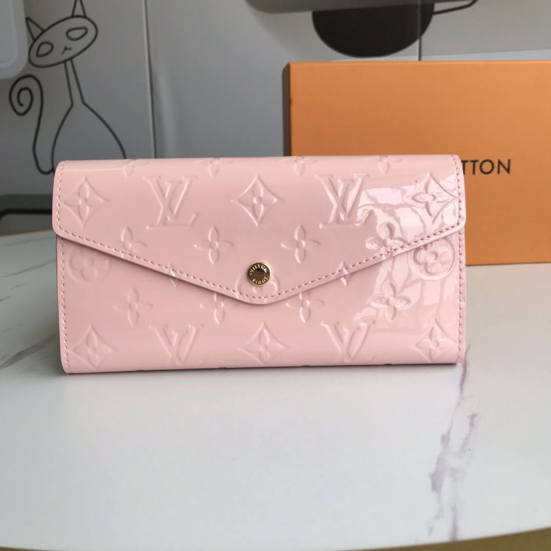 【LOUIS VUITTON】ボタン財布  19x10x2cm -4色