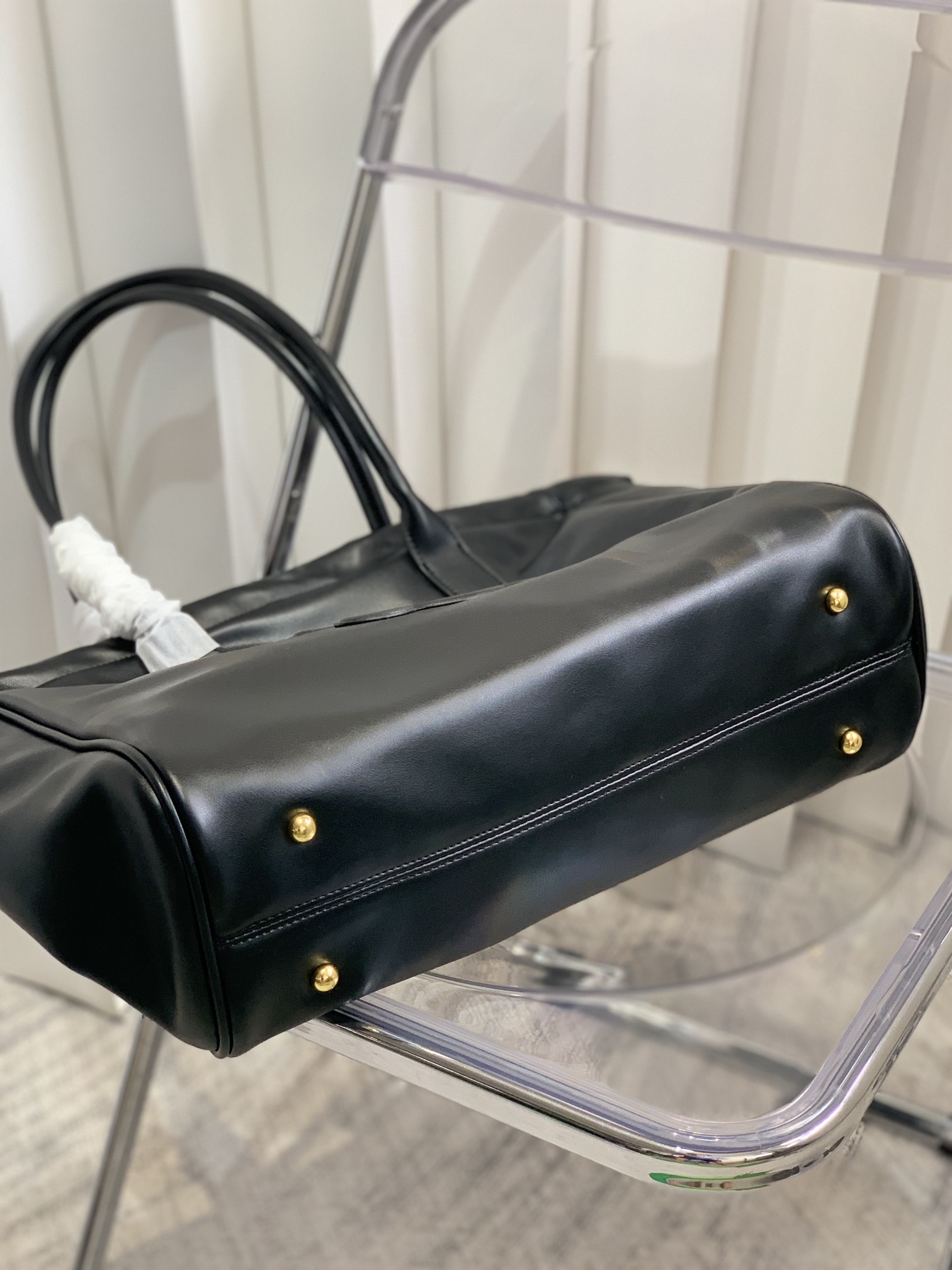 人気商品  CELINE  CABAS TRIOMPHE  44 X 28 X 18cm-全2色