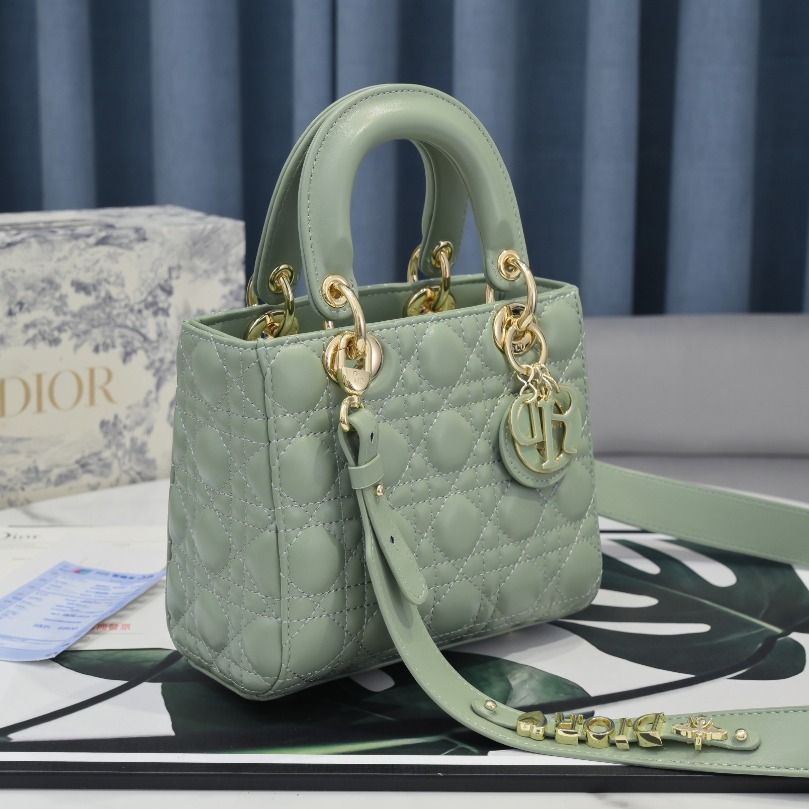 【DIOR】Di0r Ultra-matte -20x17x9CM -4色