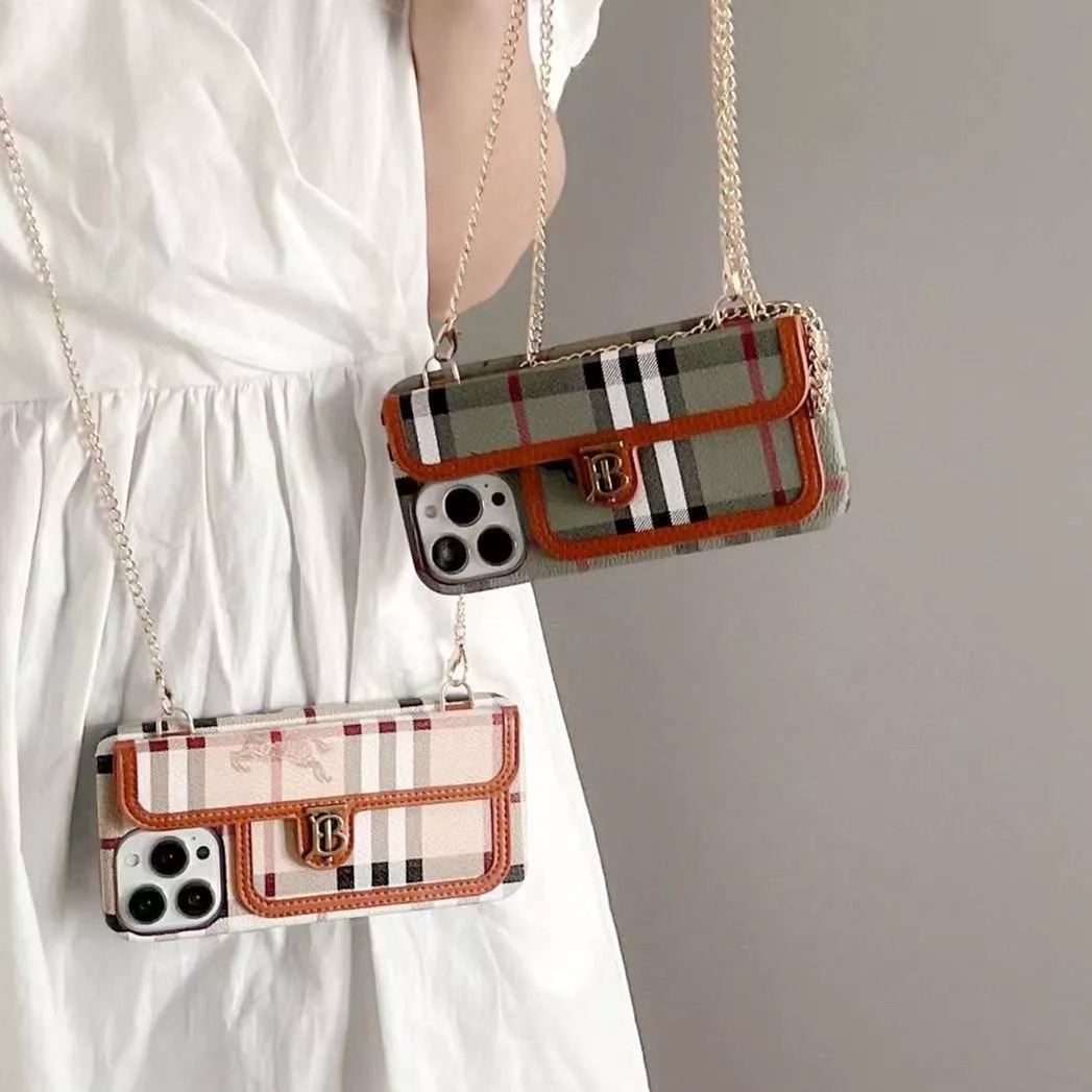 【スマホケース】BURBERRY  携帯カバー   -2色