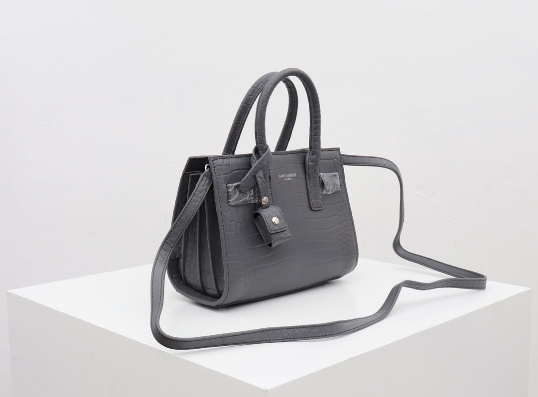 【SAINT LAURENT】YSL    サイズ: 22*18*8 cm -3色