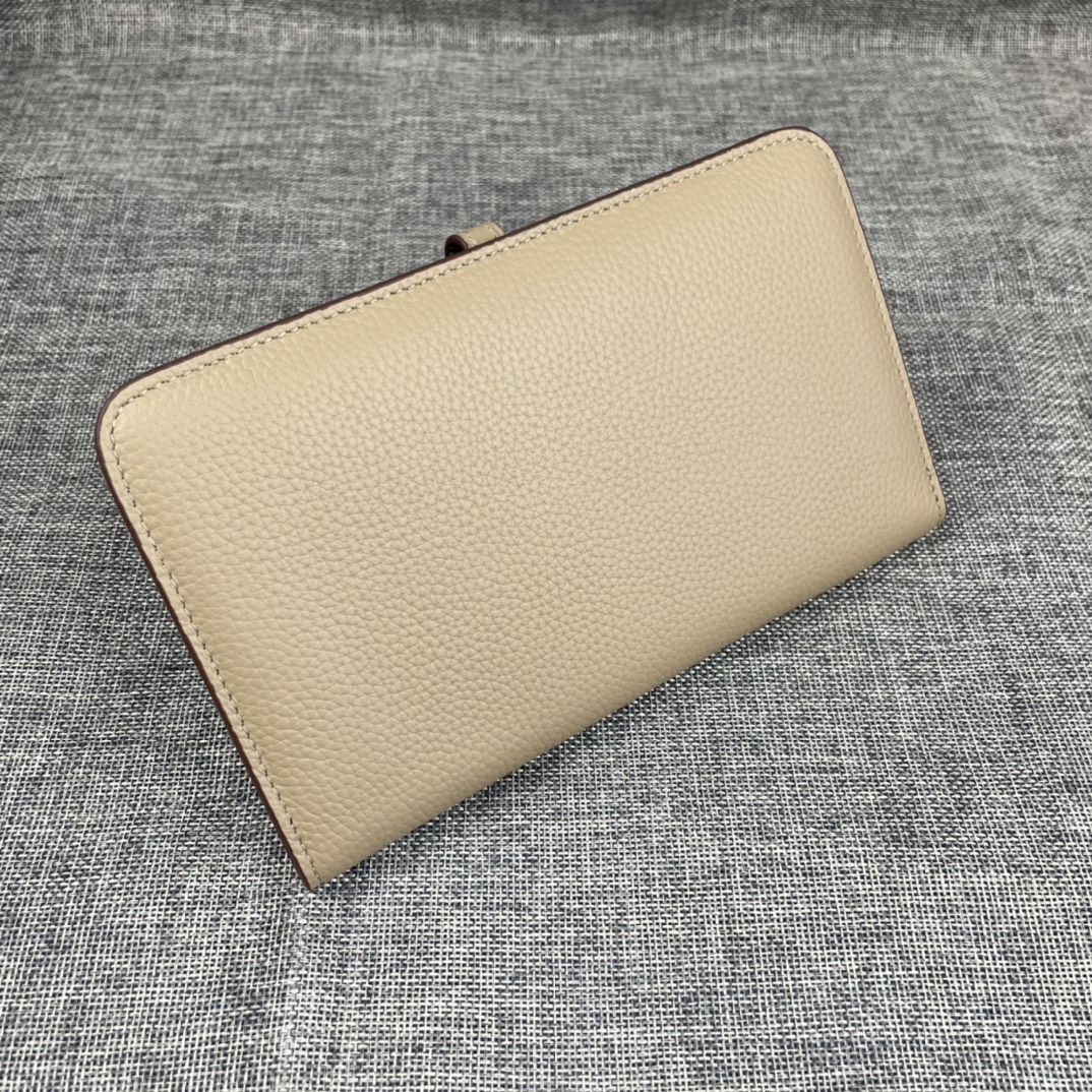 【Hermes 】二つ折り財布  20.1cm*12.5cm -6色