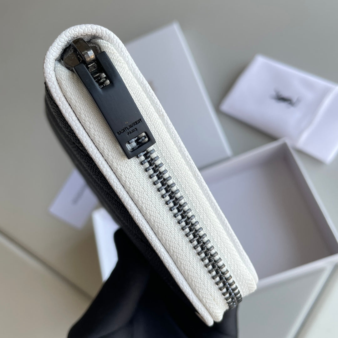 【SAINT LAURENT】 番号:358094  サイズ: 19x9x2cm -2色