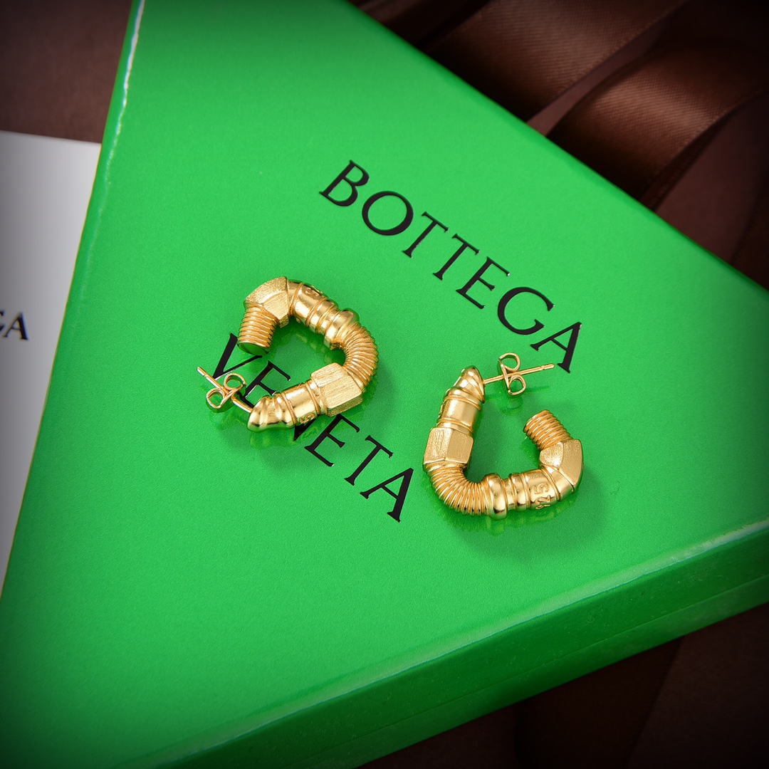【ピアス】★BOTTEGA VENENTA★