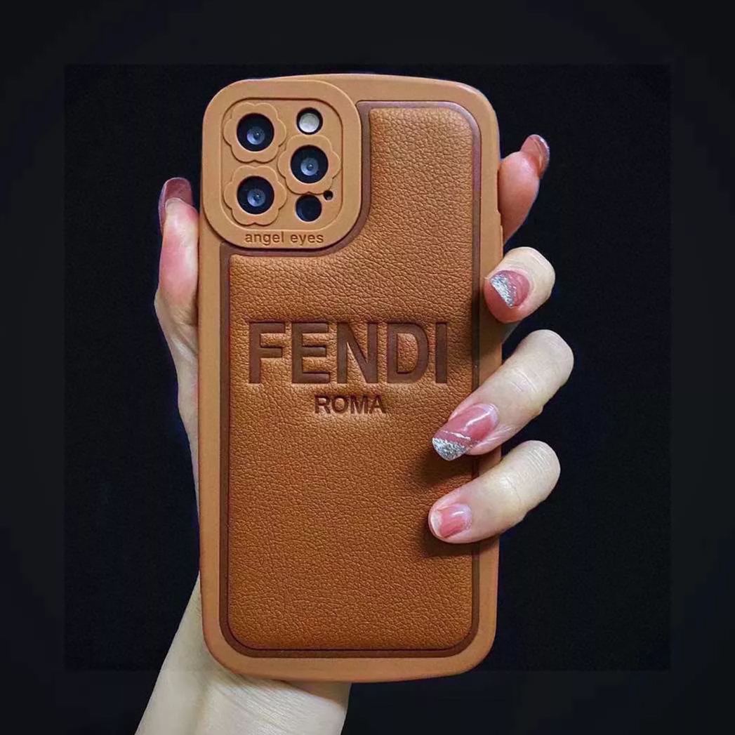 【スマホケース】FENDI  携帯カバー