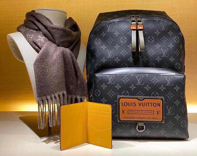【LOUIS VUITTON】Apollo  -30x40x20cm
